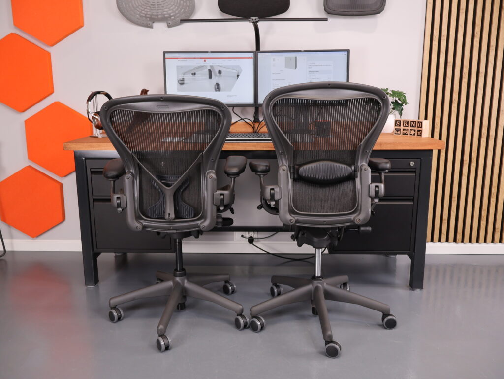 Jaki wybrać odcinek lędźwiowy w krześle Aeron Classic- poduszka czy system posture fit? 71 Jaki wybrać odcinek lędźwiowy w krześle Aeron Classic- poduszka czy system posture fit?