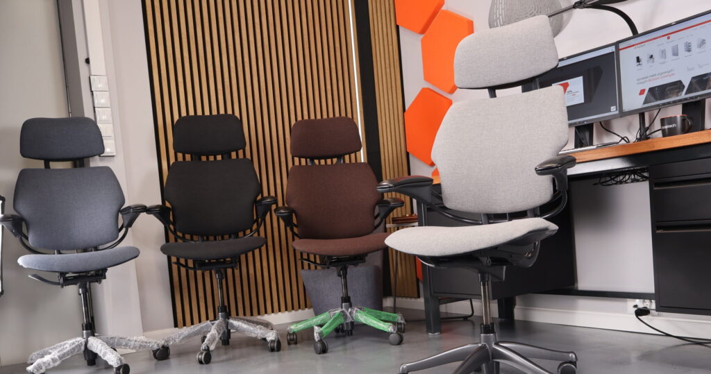 Humanscale Freedom- fotel biurowy, który wspiera ruch ciała. Recenzja Brastech 110 Humanscale Freedom- fotel biurowy, który wspiera ruch ciała. Recenzja Brastech
